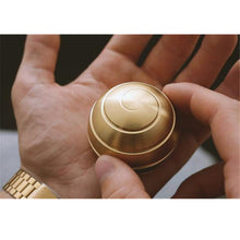 Load image into Gallery viewer, GYRO-SPHERE™ - A Rotating Spherical Felix For Desks